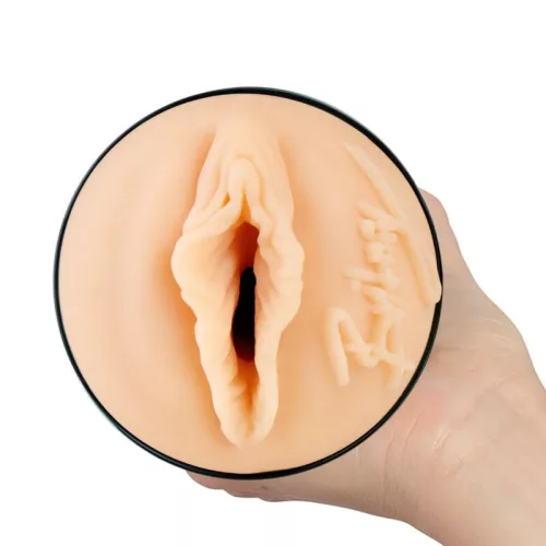 KIIROO - ÉREZD BRITNEY AMBER STROKER