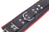 Párnázott bőr csuklókötöző – fekete-piros színben