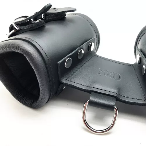 Prémium dupla bőr bilincs - érzéki kötözéshez