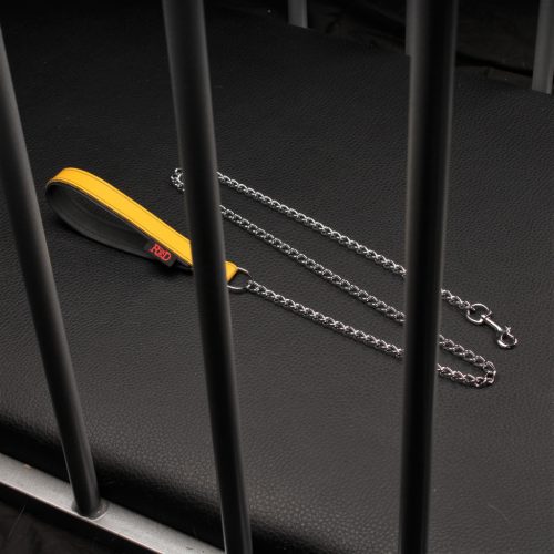 Bőr fogantyús póráz – 1m sárga, stílusos és prémium