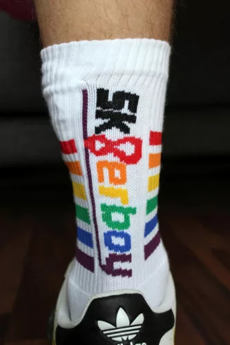 Socks Pride Sk8terboy – trendi szivárvány zokni férfiaknak