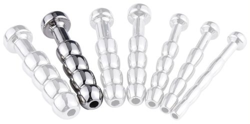 Mega – 4,5 cm-es átmérőjű, piercinges húgycső dugó