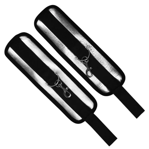 Worstel met mijn handboei